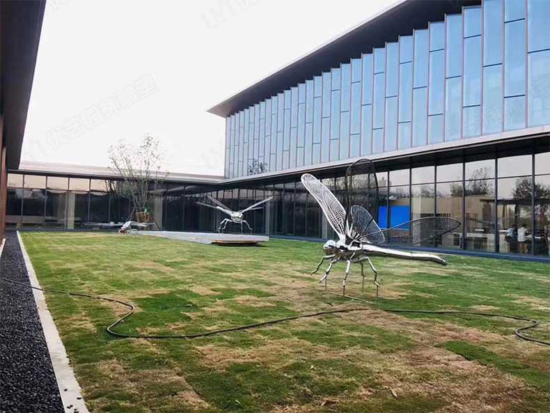 不銹鋼蜻蜓雕塑 不銹鋼蜻蜓雕塑