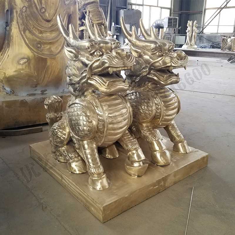 銅麒麟擺件，風(fēng)水麒麟擺件，傳統(tǒng)麒麟雕塑